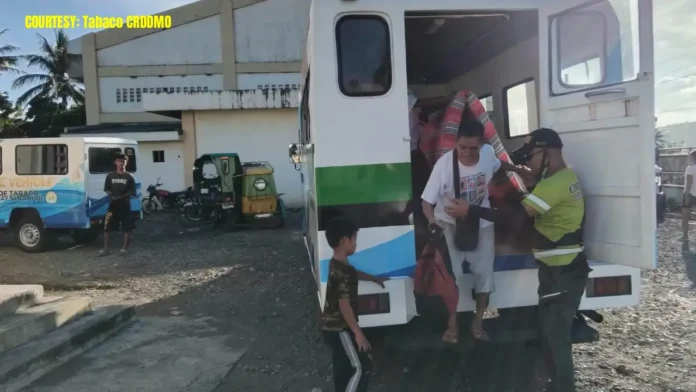 Mayon_evacuees