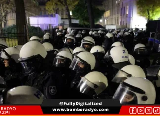 Polish President, sapilitang pumasok sa Constitutional Tribunal sa gitna ng mga komprontasyon
