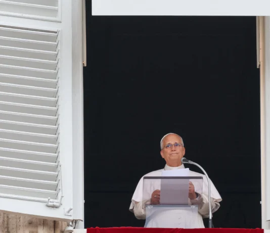 Pope Leo XIV, naghampang liwat sa publiko makalihis an matrayumpong operasyon