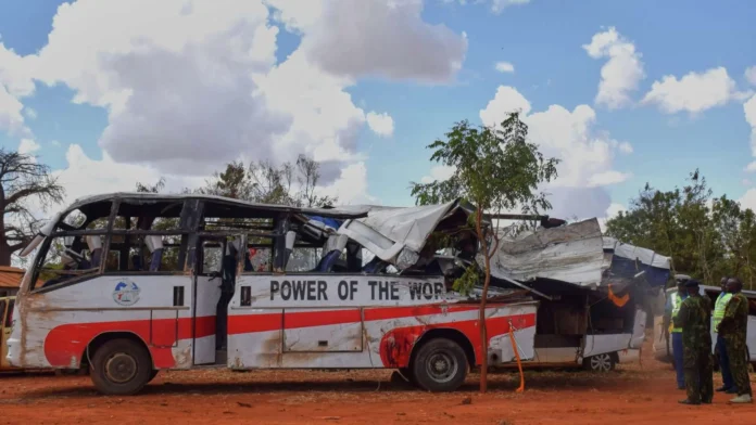 22-nagadan-bus-crash-kenyamga-pasahero-hali-gadan