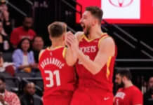 Rockets, Dinaog an Thunder sa Preseason Game, 116-89