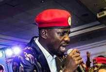 Ugandan reggae star inanunsiyo ang pagtakbo sa pagkapangulo Bobi Wine