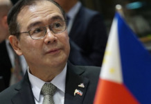 Halos 400 OFWs mula Lebanon, nakabalik na sa Pilipinas; DFA Sec. Locsin may mensahe sa mga LGUs DFA teddy locsin