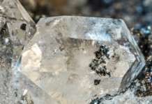 ‘Super-deep’ diamonds natagpuan sa pinaka-malalim na bahagi ng mundo? super deep diamonds