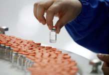 COVID-19 vaccination sa senior citizens gamit ang Sinovac, aprubado na: FDA Sinovac Reuters