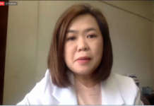 Health expert: COVID-19 virus maaaring maipasa sa pamamagitan ng ’tilamsik ng laway’ ONG LIM 11112020