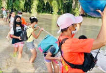 1,000 pamilya apektado ng baha dahil sa pagkasira ng dam sa Sultan Kudarat, ilang bahay nasira floods koronadal