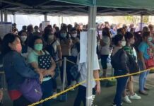 Mga pulis sa Hong Kong hinarang ang ilang OFW na boboto sa overseas voting dahil sa mahabang pila OFW Hong Kong voting OAV
