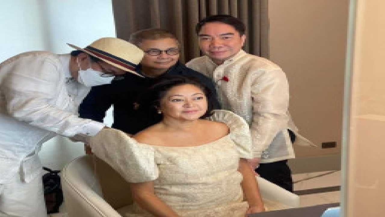 Isang Designer Suot na gown ng Unang Ginang sa inagurasyon ni PBBM, gawa ng isang ...