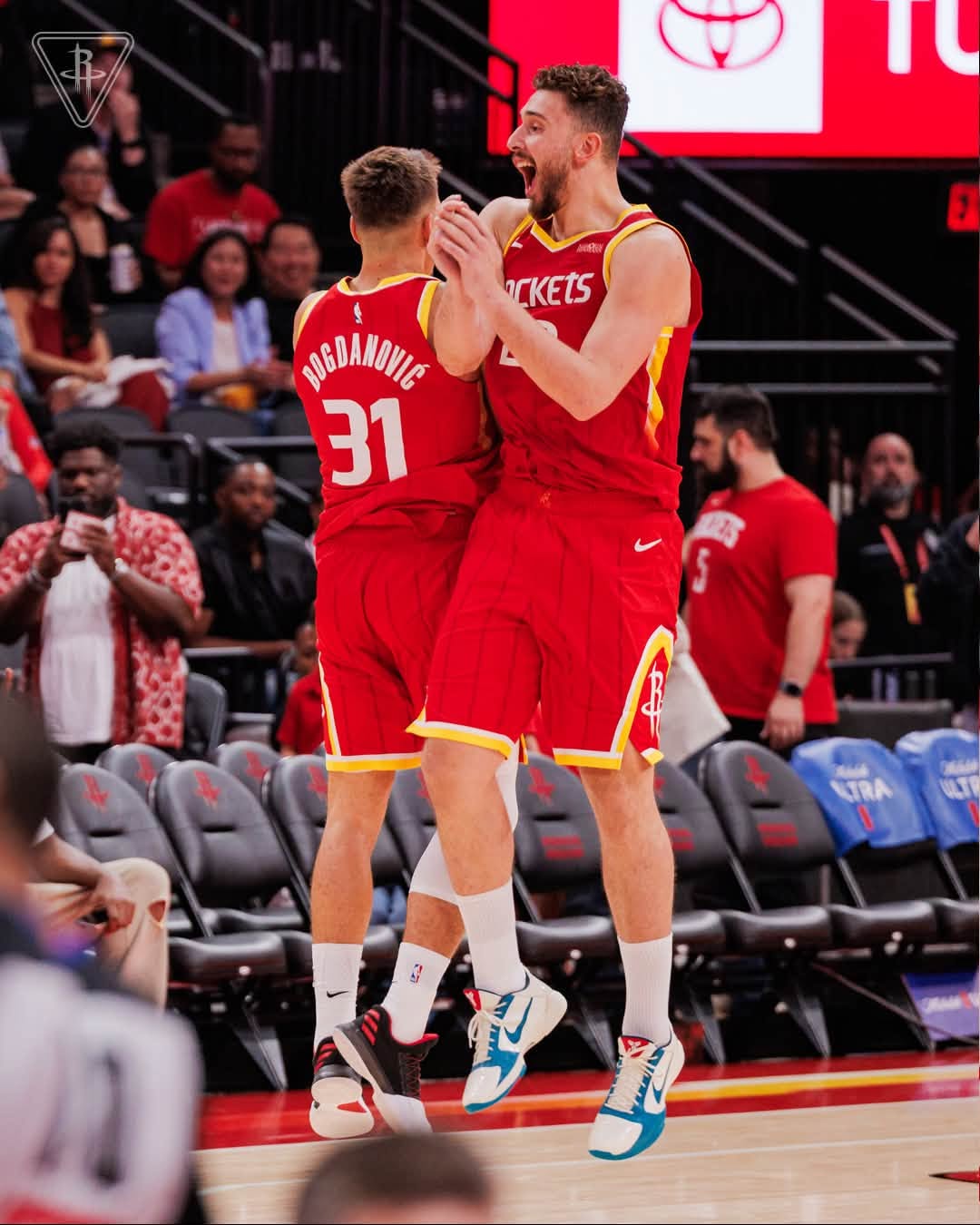Rockets, pinabagsak ang Thunder, 116-89