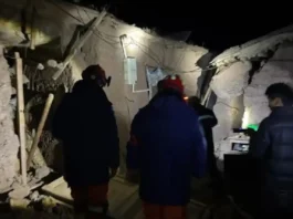 Magnitude-7 na lindol sa China, ikinasawi ng 16 indibidwal