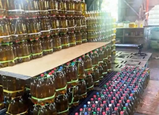 Mahigit P3.5-M halaga ng hindi rehistrado at walang label na cooking oil, nasamsam sa Batangas