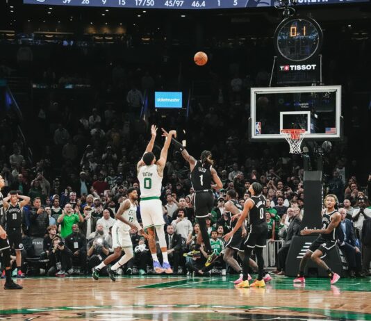Bakbakan ng Boston at winless Nets, inabot ng OT, 125-124