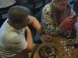 Pamilya sa isa ka Pungsod, nadakpan sa CCTV sang restaurant matapos ginbutangan sang buhok ang ila pagkaon agud indi makabayad sang bill
