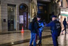 Curfew, ginpatuman sa Paris kag iban pa nga syudad sa France matapos ang kinagamo kag pagpangawat