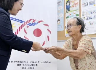 Japanese-Filipino Woman, Nakabaton sang Japanese Passport Matapos Mabilin sa Giyera sa World War II