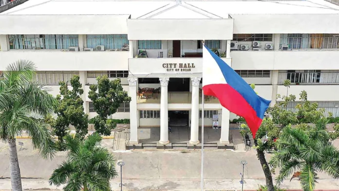 ROXAS-CITY-HALL-1