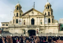 Simbahang Katolika, ginpahanumdoman ang publiko nga ang undas amo ang pagdumdom sa mga himata nga nagtaliwan kag pagpangamuyo sa mga santos