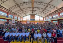 Masobra 2,000 ka Dumalagnon, nagbaton sang ikatlo nga pagpanghatag sang libre nga bugas