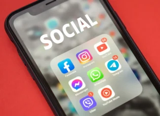 Australia, magapasaka sang kaso sa Facebook, tiktok kag iban pa nga digital platforms bangud wala nagtuman sa social media ban