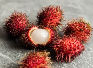 Liso sang Rambutan, nagtubo sa tutunlan sang isa ka lalake