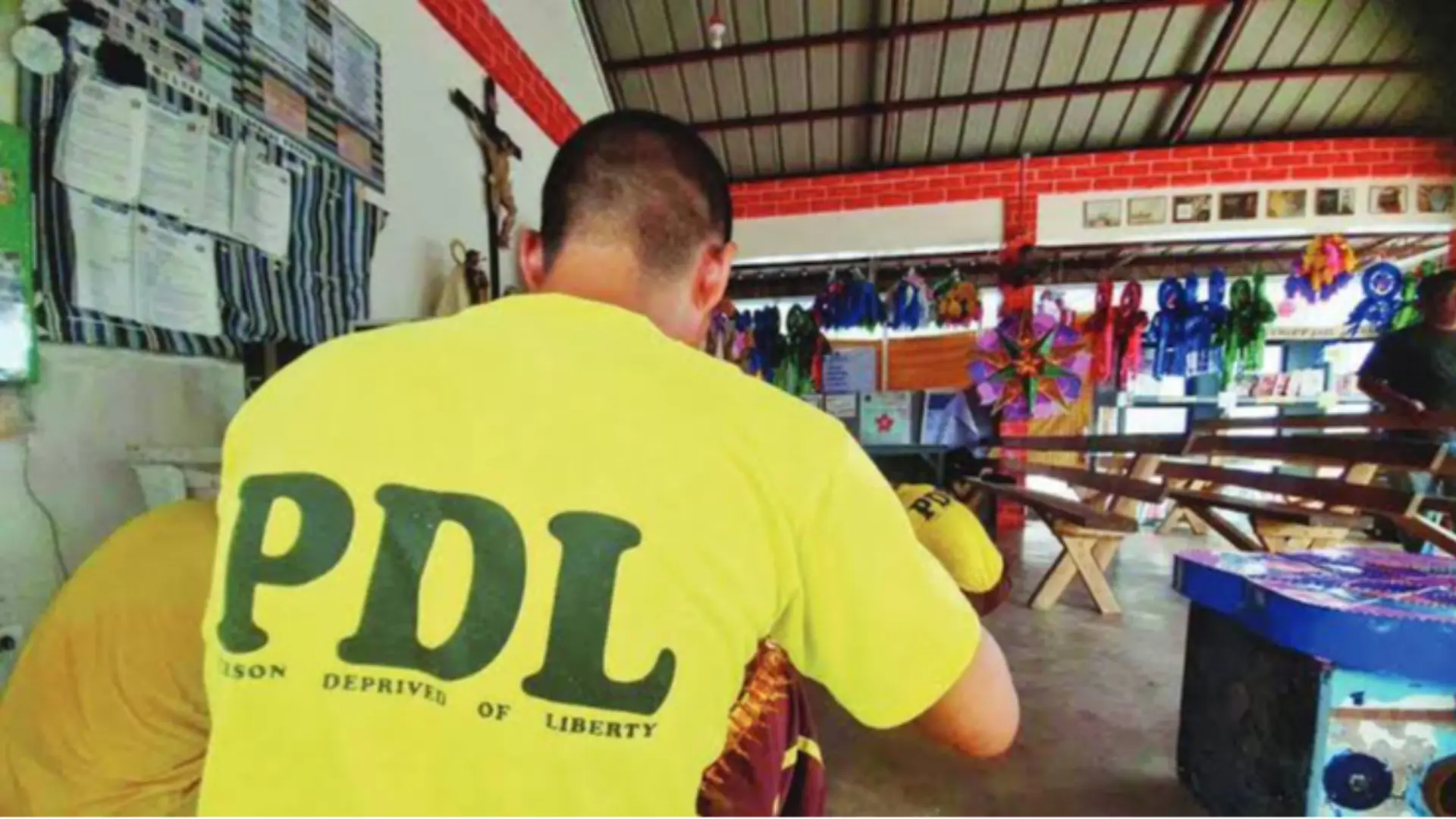 Paghimo hin parol, kaparte han livelihood program para ha mga PDL ha Tacloban City
