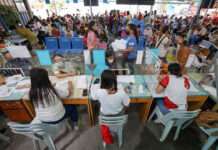 Wage increase para sa mga kawani ng pamahalaan, nilagdaan na ni PBMM