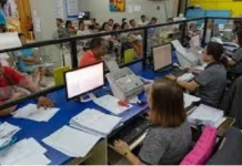 Panukalang batas para sa maagang pagretiro ng gov’t workers sa edad na 56, pasado na sa House panel