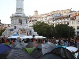55 katao, arestado sa pagbuwag ng housing protest camps sa Portugal