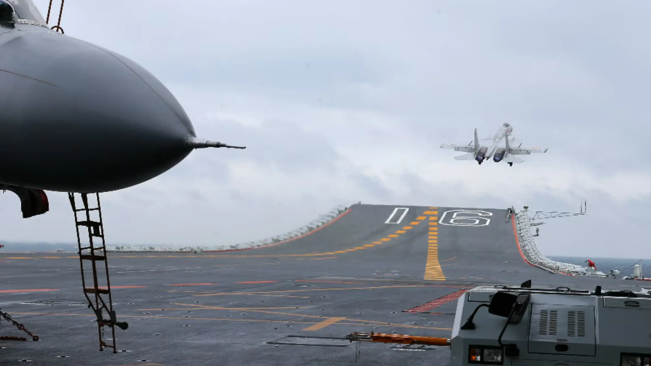 AFP, nilinaw na walang dapat ikabahala sa pagdaan ng Chinese aircraft carrier sa Mindanao