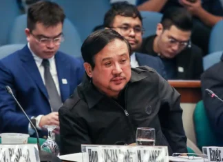 Bernardo nagsabing humingi si Estrada ng tulong para sa P1-B leadership fund