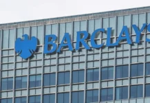 British bank, magbabawas ng 5,000 trabaho sa gitna ng pagpapalawak ng paggamit ng AI