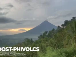 Posibleng ashfall, babala ng OCD matapos magbuga ng abo ang Bulkang Mayon