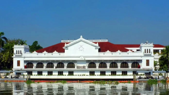 PBBM__hinimok_ang_publiko_na_bantayan_ang____7.2T_pambansang_budget_sa_2027
