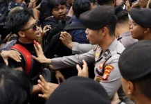 Mga estudyante sa Indonesia, nagprotesta laban sa forest fires at mga polisiya ni Indonesia President Prabowo