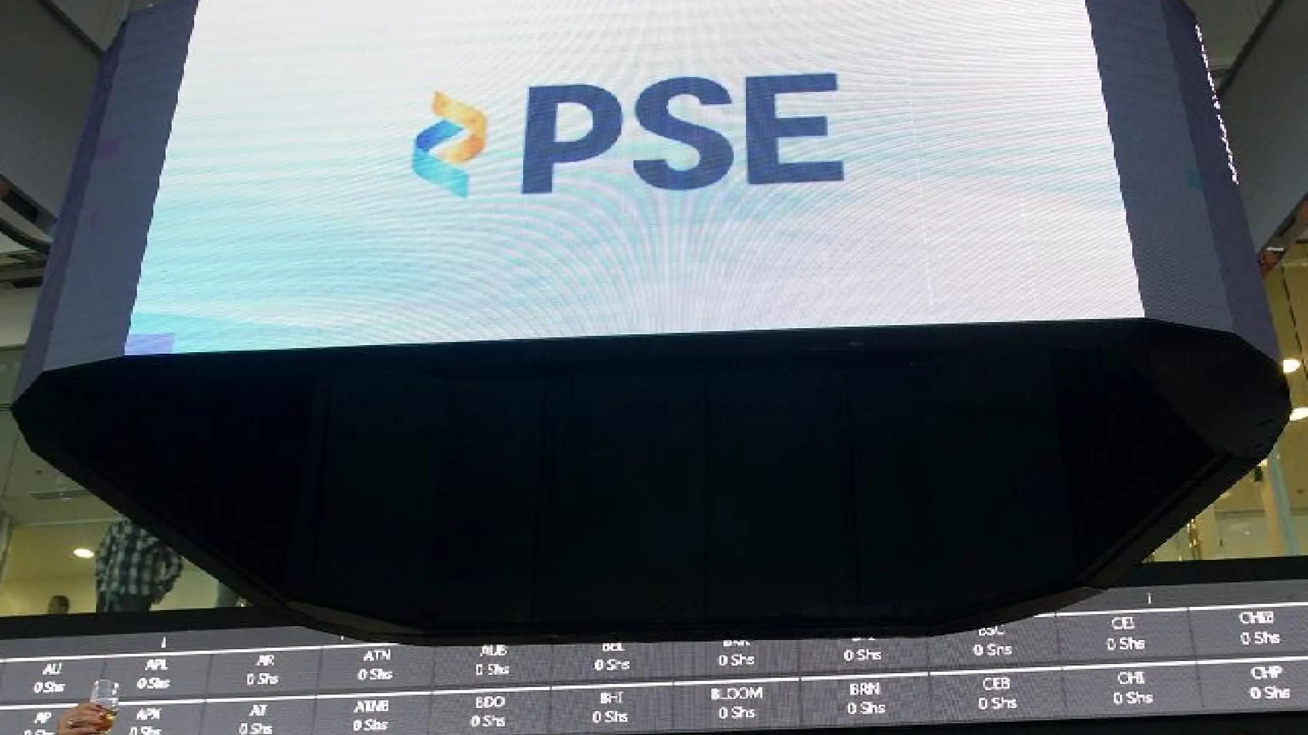Philippine Stock Exchange index, bumawi at muling umakyat sa 5,700 level