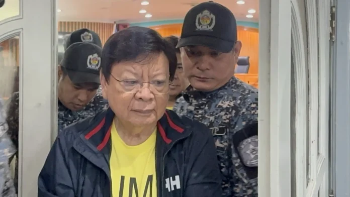 Sandiganbayan__iniutos_ang_90-araw_na_suspensiyon_kay_Sen._Marcoleta