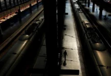 30 patay sa banggaan ng dalawang high-speed train sa Spain
