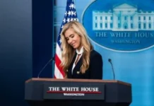 White House press secretary, sinibak matapos ang limang araw sa puwesto
