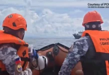 Chinese fishing vessel at apat na maliliit na bangka, pinaalis ng PCG sa Lawak Island