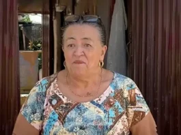 Lola idiay Colombia, makasapul iti kuarta babaen iti panagilakona iti tsismis