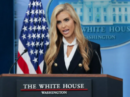 White House Press Secretary Katie Zacharia, nagikkaten iti puesto