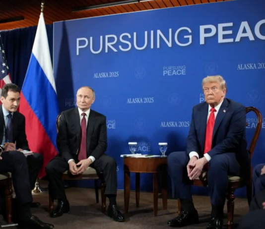 Trump, binabalawna ti Ukraine gapu iti agtultuloy a panangrautda iti Russia