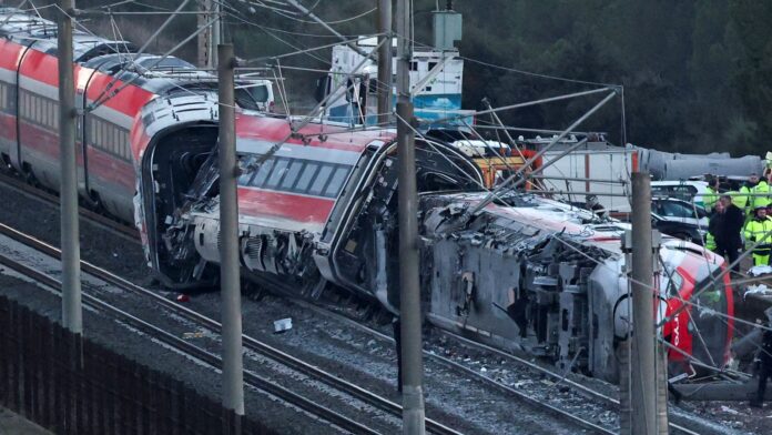 skynews-spain-train-crash_7139381