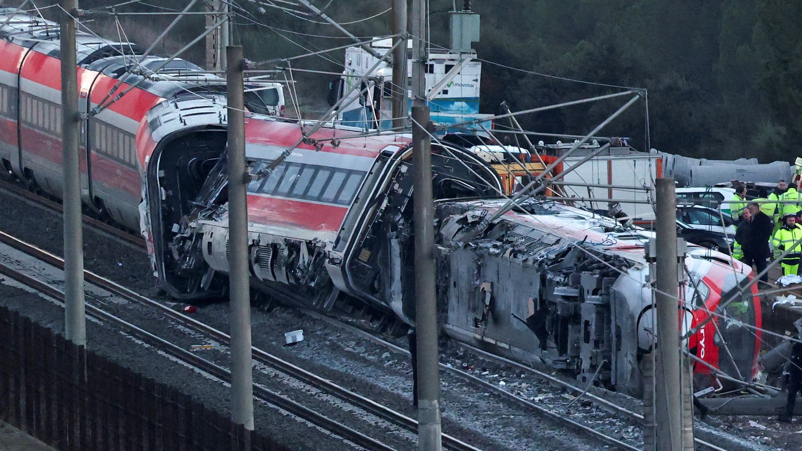 Panagdinnungpar ti dua a tren idiay Spain, 64 ti natay
